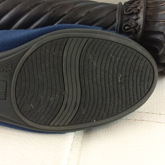 American Eagle navy blue flat shoe (one shoe) - Picture 10 of 12